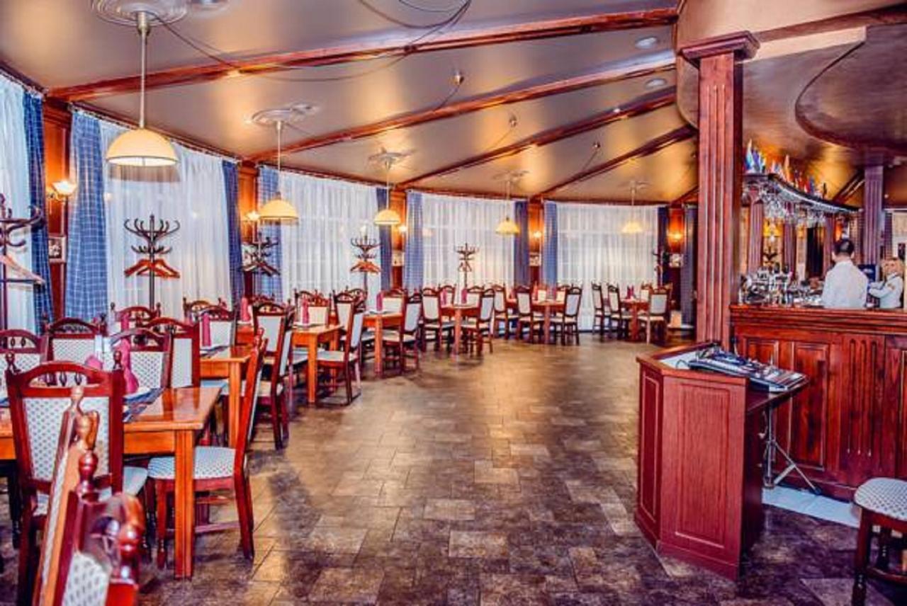 Hotel Vivat Provincia Takhtaulove Exterior photo